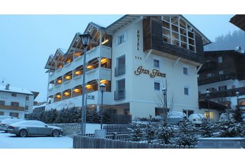 Hotell Corvara in Badia 3